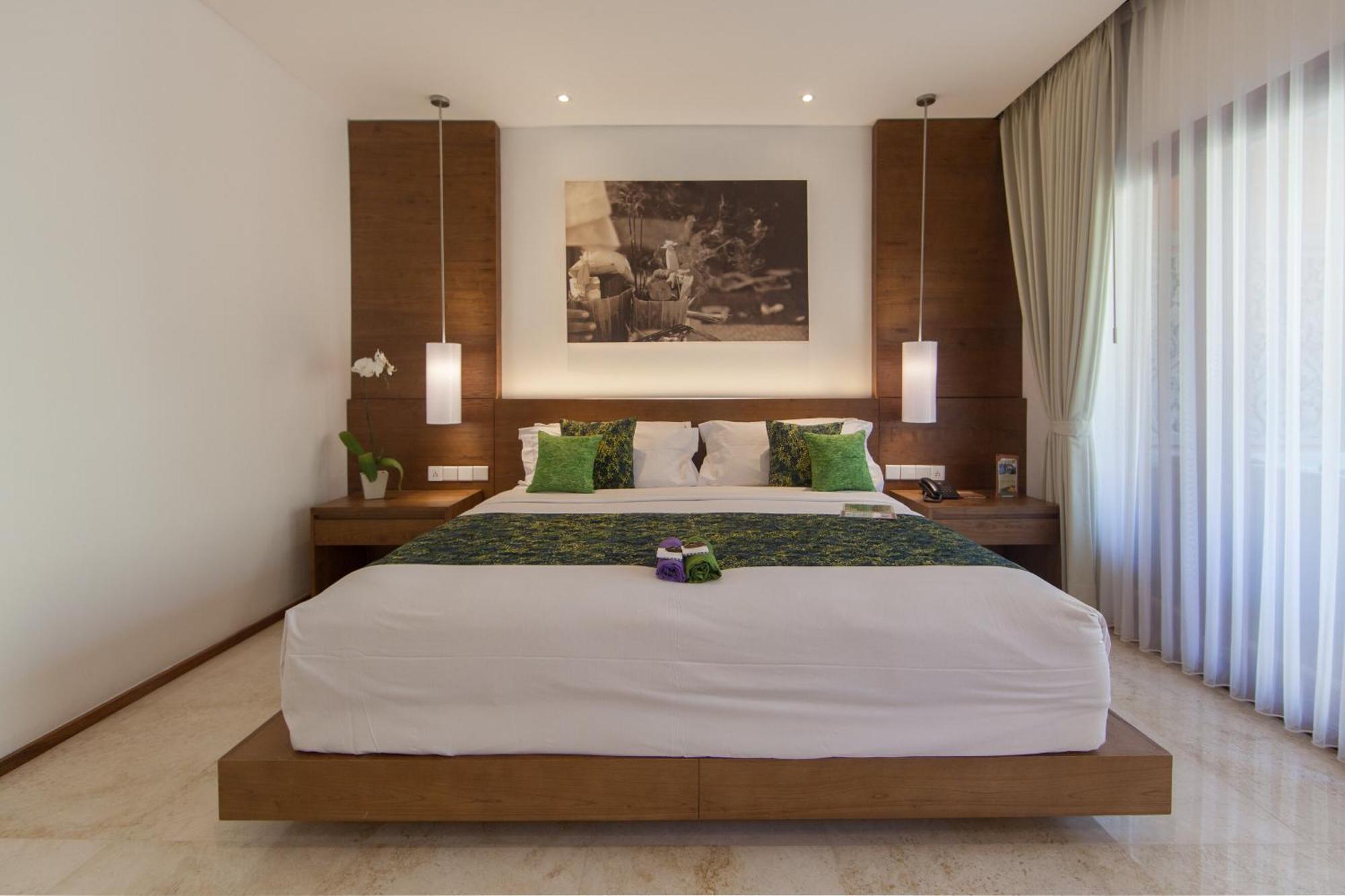Legian Beach Hotel Exterior photo